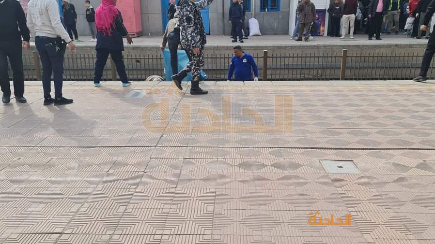 مصرع شاب تحت عجلات المترو