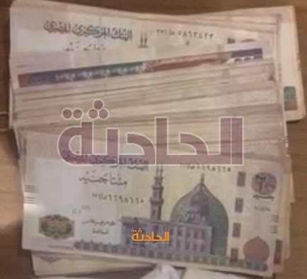ضبط 4 أشخاص وسيدتين لمحاولتهم تهريب عملات أجنبية بمطار القاهرة