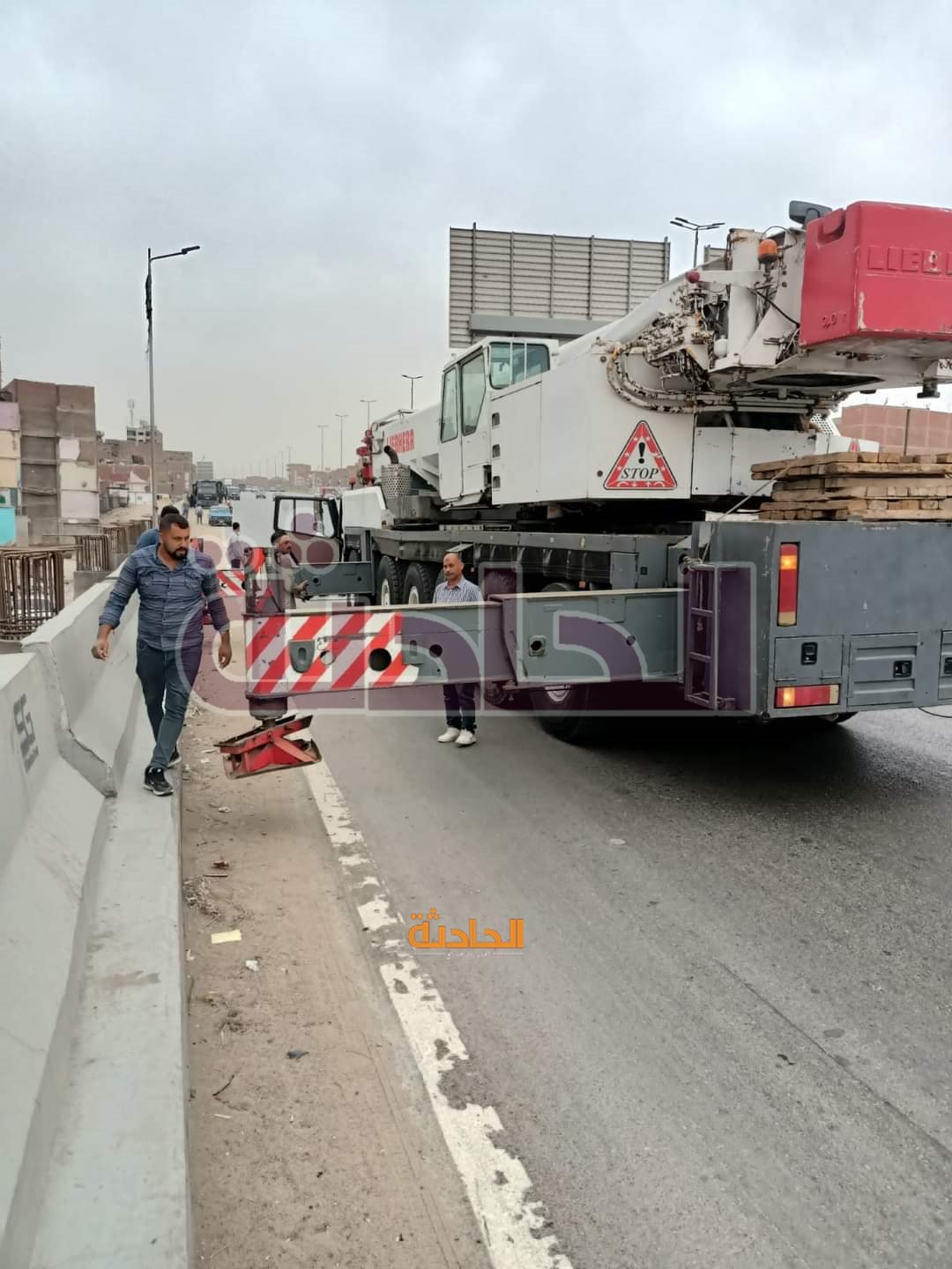 إغلاق جزئي بالطريق الدائري بالبساتين