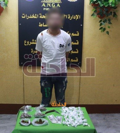 أحد العناضر