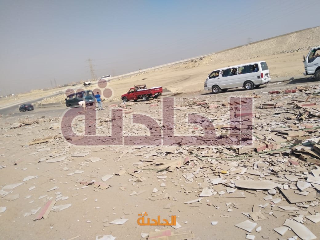 حادث تصادم مروع بين 5 سيارات أعلي الطريق الدائري الأوسطي