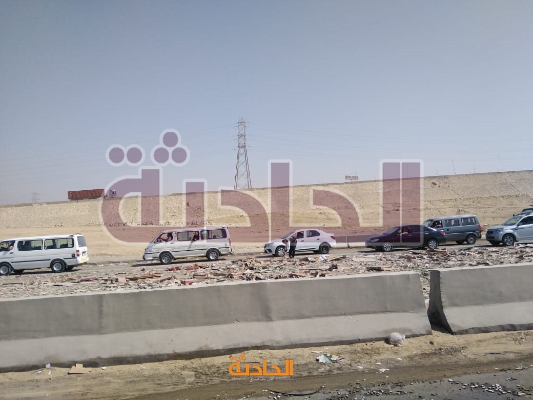 حادث تصادم مروع بين 5 سيارات أعلي الطريق الدائري الأوسطي