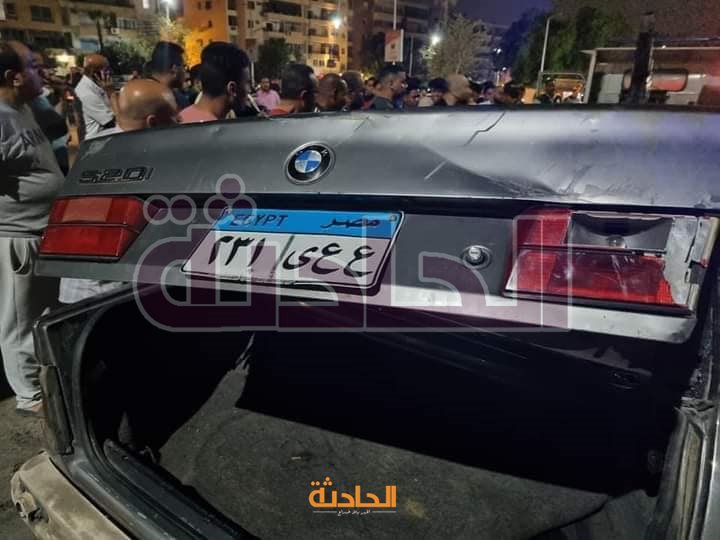 مصرع طبيب وابنته أسفل عجلات سيارة في مصر الجديدة