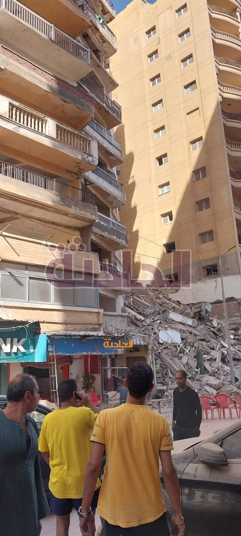 انهيار عقار الإسكندرية