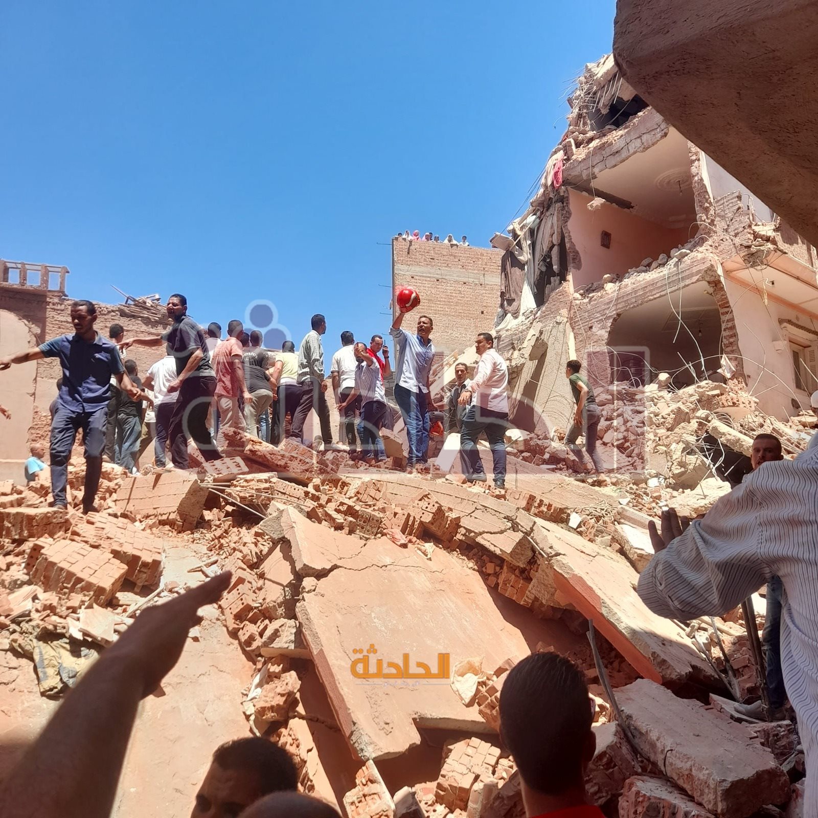 حصيلة عقار رشيد المنهار