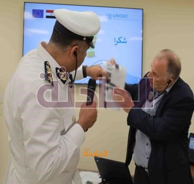 دورة تدريبية للكشف عن الوثائق المزورة ومكافحة الإتجار بالبشر
