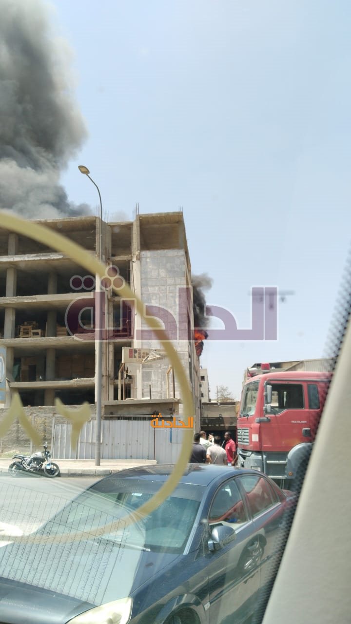 78493-جانب-من-اعمال-السيطرة-على-الحريق