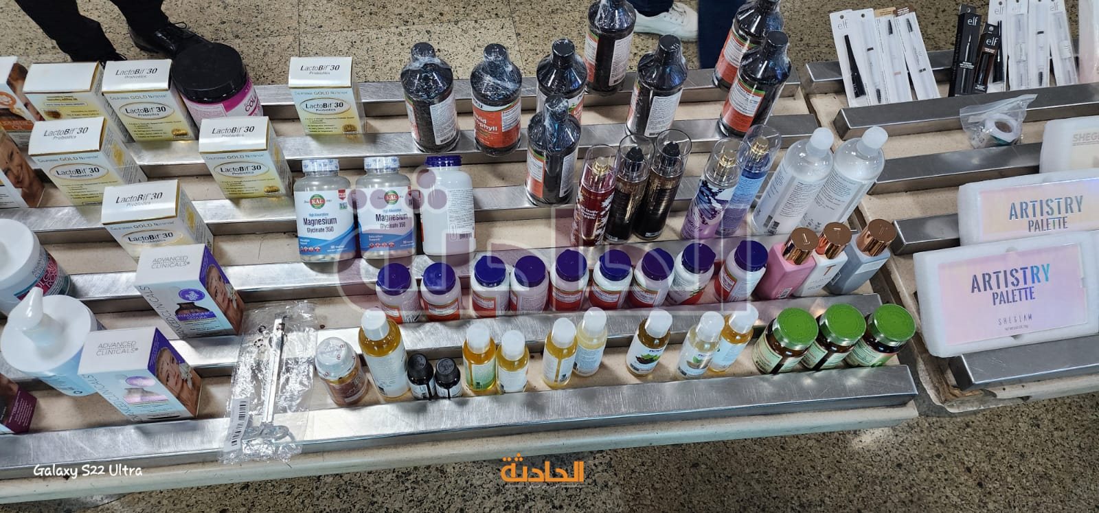 ضبط 3 ركاب بحوزتهم أدوية محظورة ومستحضرات تجميل في مطار القاهرة