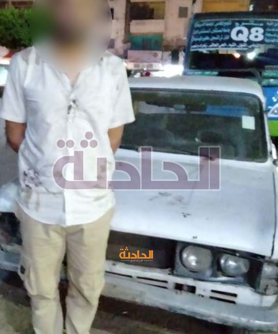 ضبط سيدة أثناء محاولتها سرقة حلق طفلة من داخل مسجد بالجمالية