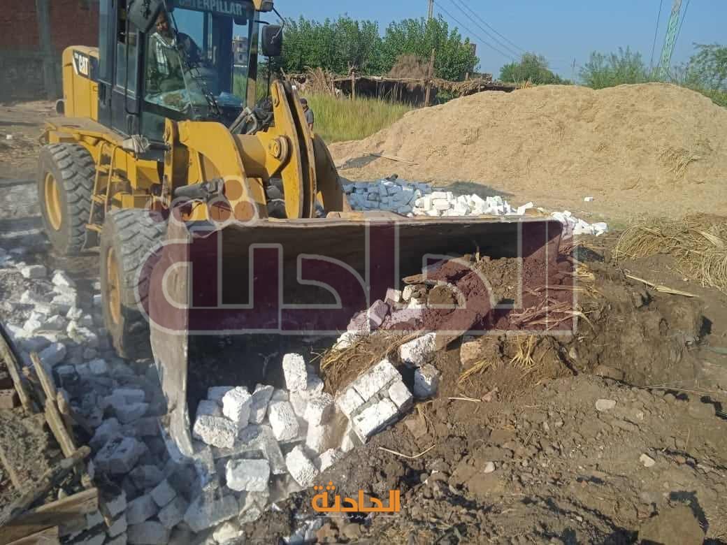 إزالة 146 حالة تعد على الأراضي الزراعية وأملاك الدولة بمراكز المنيا