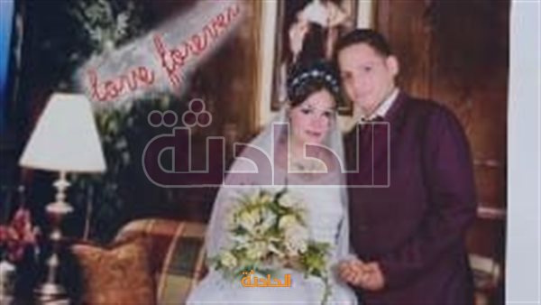 يرتدون تيشيرتات بصور الضحية
