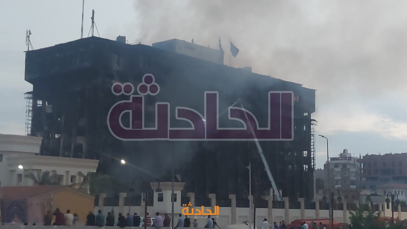 65180-حريق-مديرية-أمن-الإسماعيلية-(14)