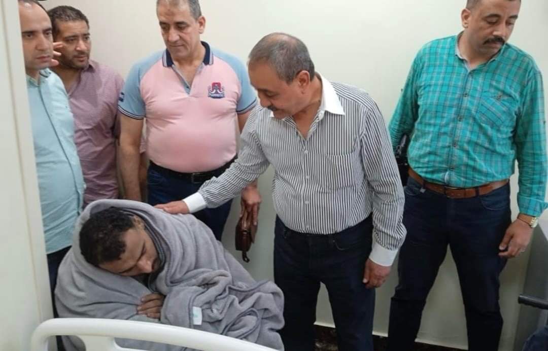 محافظ الإسماعيلية يوجه بتقديم الرعاية الصحية لمصابي حادث حريق مديرية الأمن