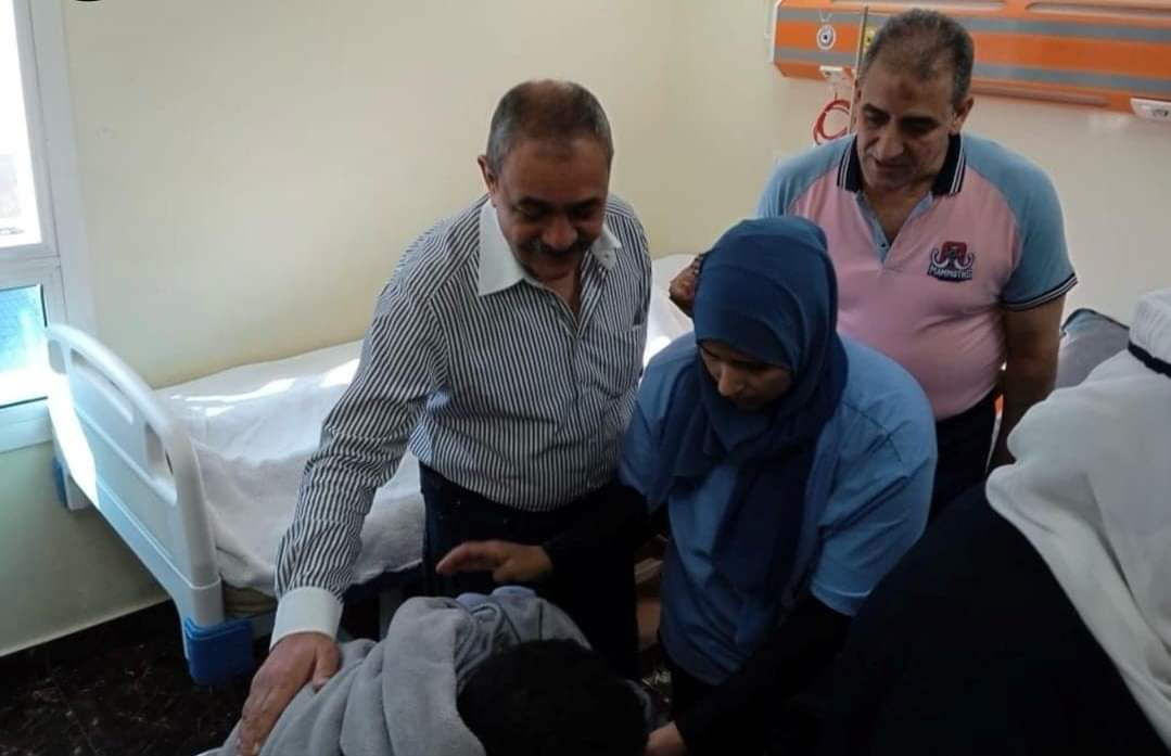 محافظ الإسماعيلية يوجه بتقديم الرعاية الصحية لمصابي حادث حريق مديرية الأمن