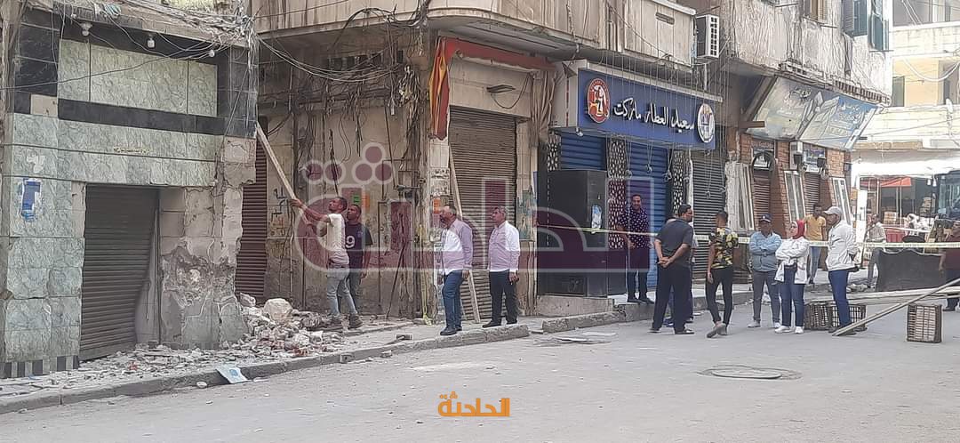انهيار أجزاء من عقار في حي الجمرك بالإسكندرية