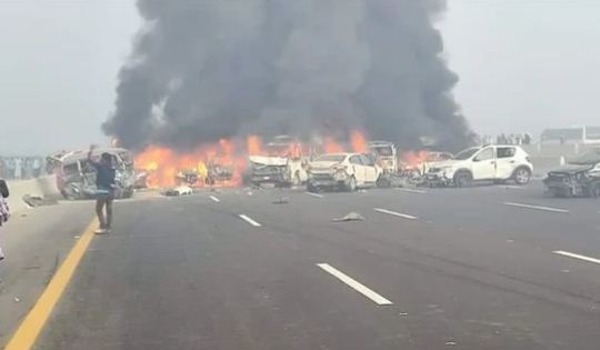 حادث تصادم عدد من السيارات بطريق الإسكندرية الصحراوي