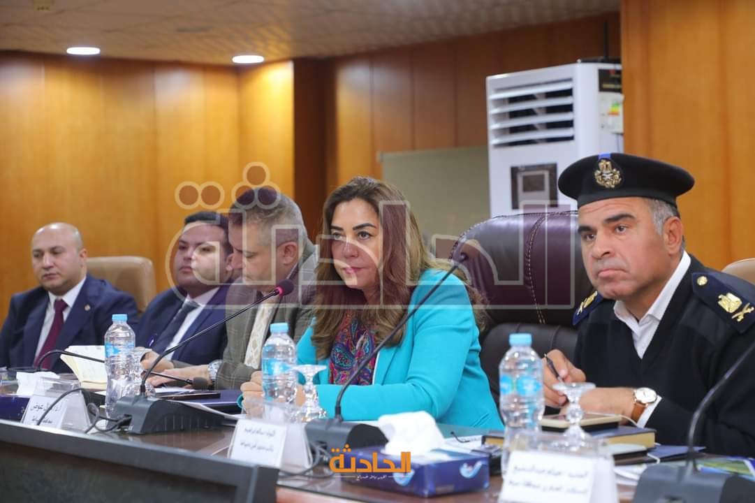 محافظ دمياط تناقش آخر الاستعدادات للانتخابات الرئاسية المقبلة