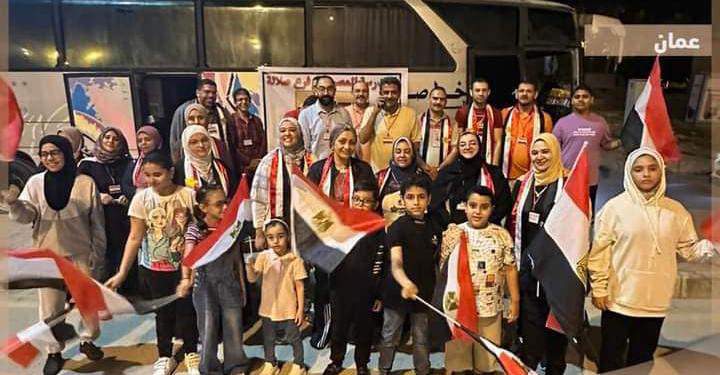 احتشاد المصريين أمام مقر السفارة بعمان للتصويت بانتخابات الرئاسة