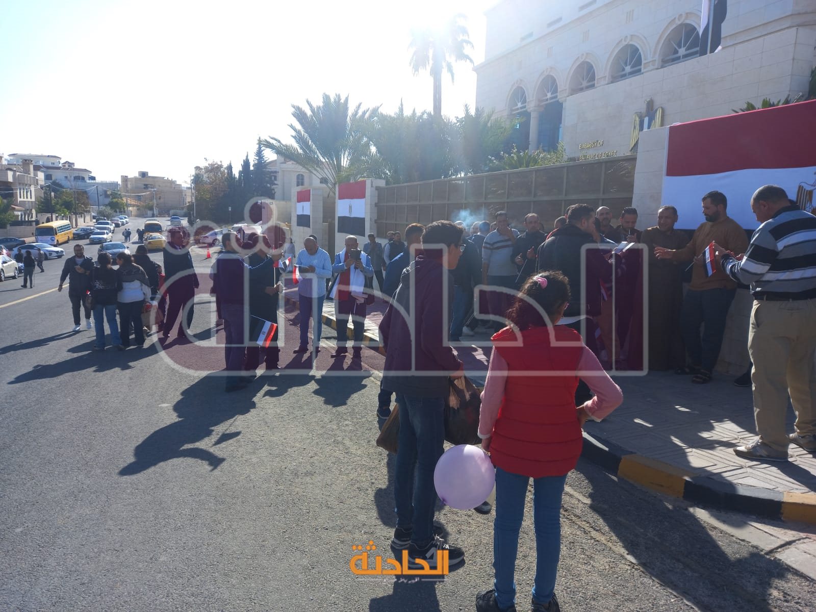 طوابير أمام سفارة مصر بالأردن والمرأة والشباب يتصدرا المشهد في انتخابات الرئاسة 2024