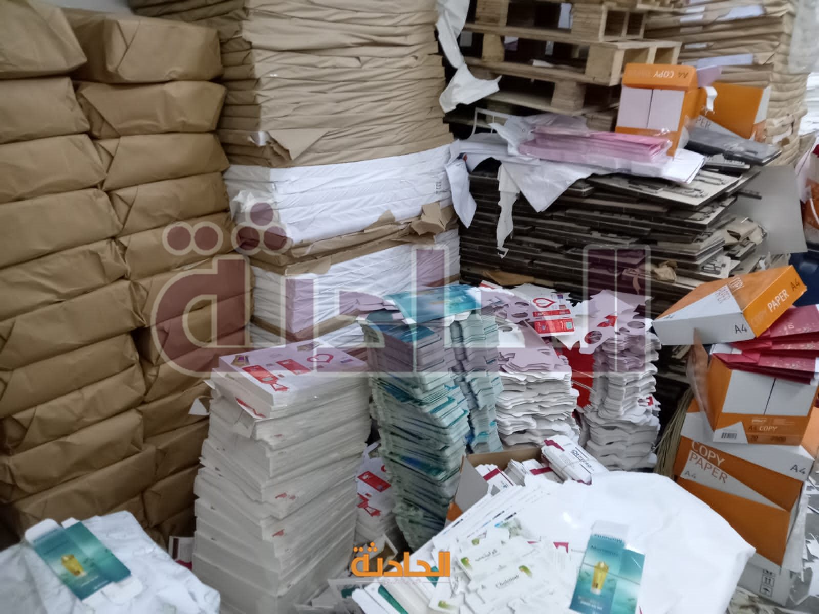 ضبط 535 ألف مطبوع تجاري بدون تفويض بعين شمس