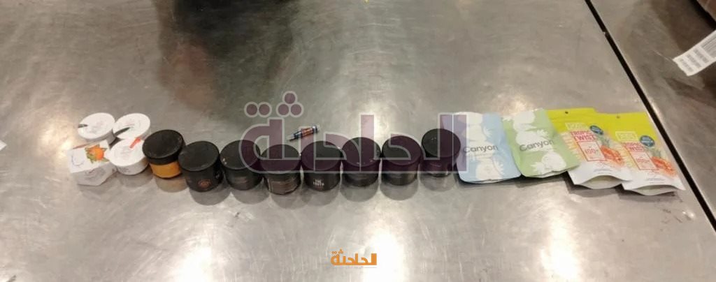 إحباط تهريب ممنوعات ومخدرات في مطار القاهرة