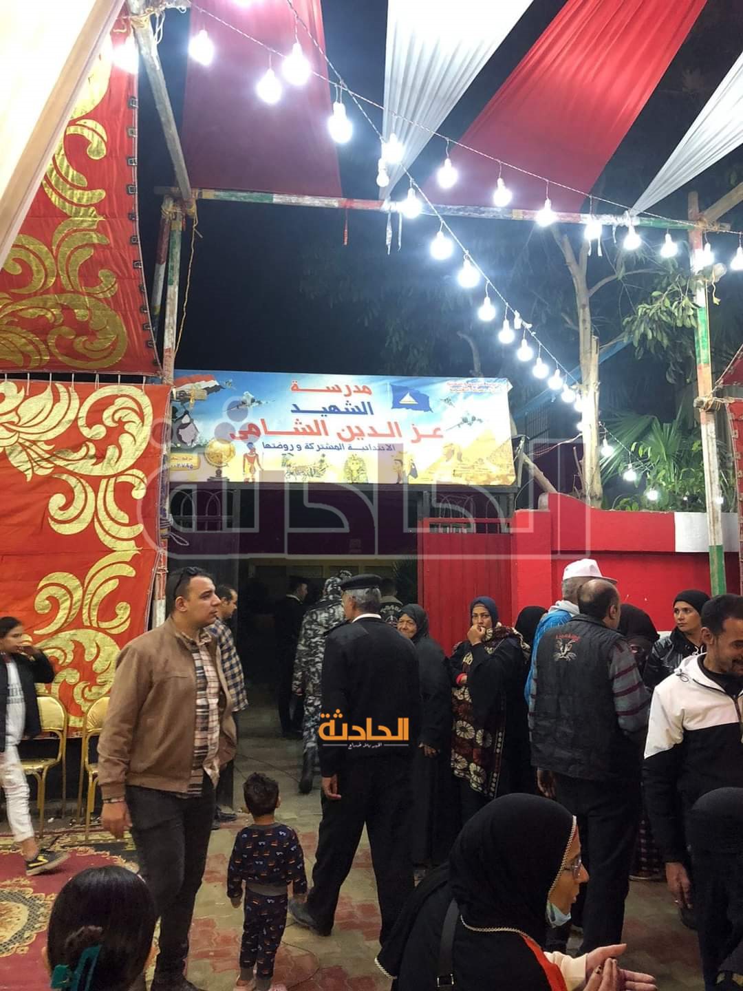 استمرار الإقبال على اللجان الانتخابية قبل دقائق من الغلق