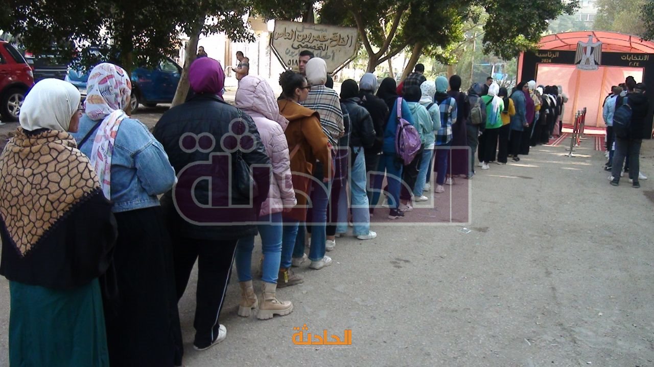 زحام المواطنين أمام لجان المعصرة والرحاب والبساتين للإدلاء بأصواتهم بانتخابات الرئاسة