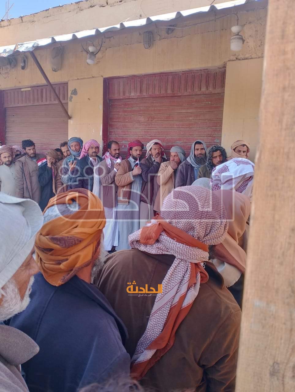 احتشاد الناخبين أمام اللجان الانتخابية بمطروح