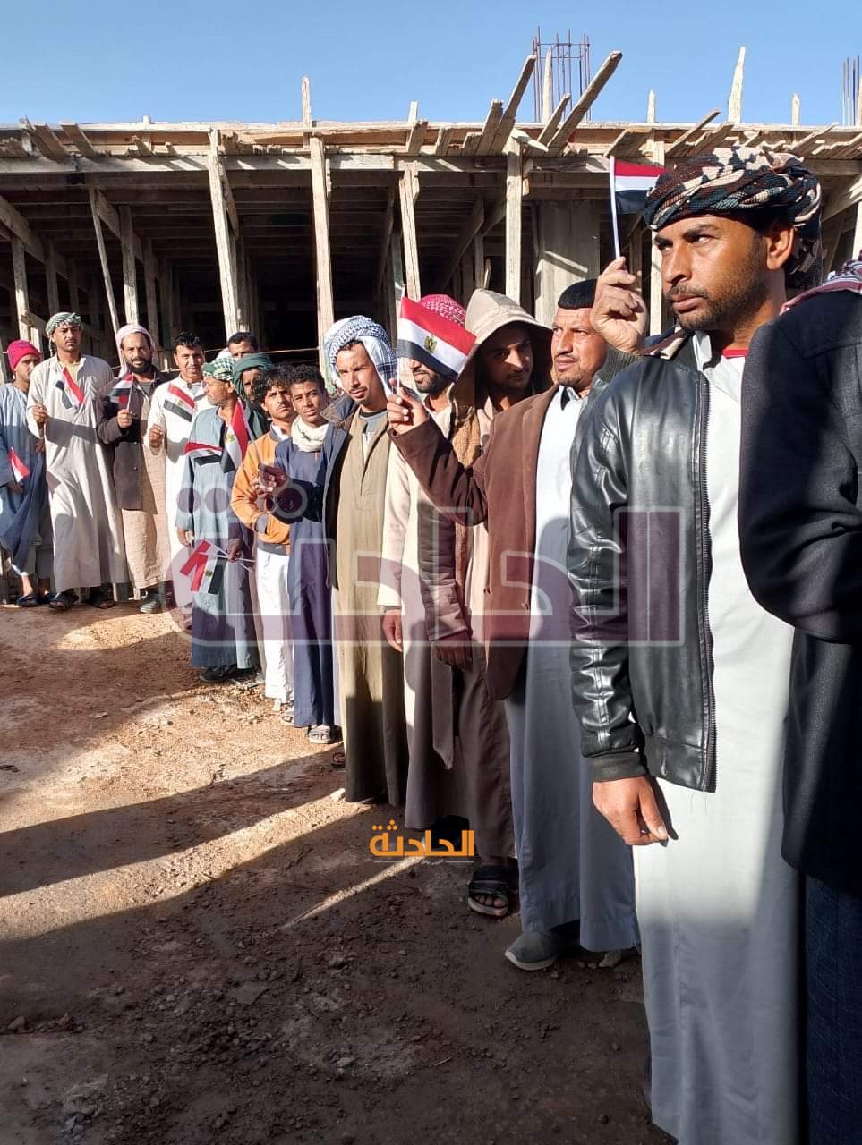 احتشاد الناخبين أمام اللجان الانتخابية بمطروح