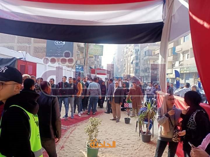 توافد المواطنين على المقار الانتخابية في الدقهلية
