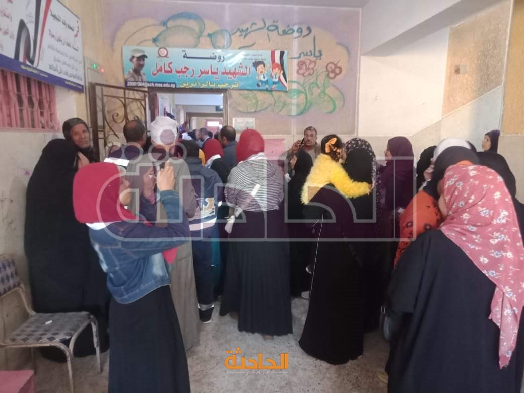 الشباب والسيدات يتصدرا المشهد بانتخابات الرئاسة في أسيوط