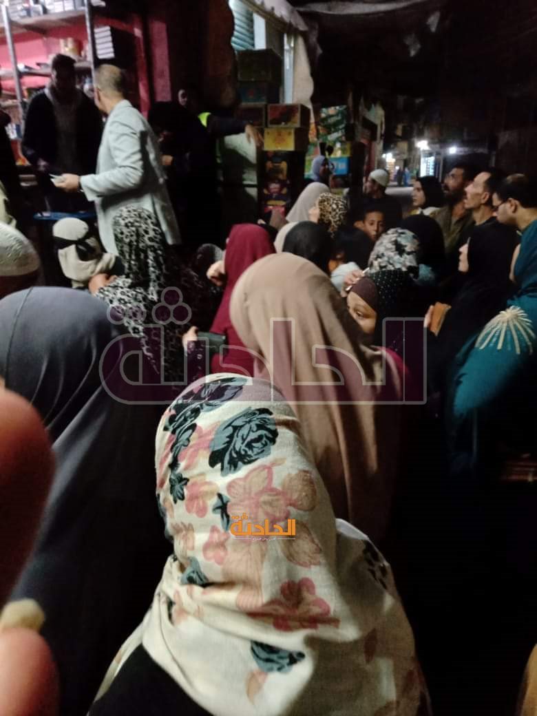 تزاحم المواطنين بالغربية أمام اللجان الانتخابية للإدلاء بأصواتهم