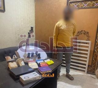 محطات بث تليفزيوني ومحال بيع أجهزة فك الشفرات
