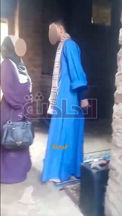 الداخلية تكشف ملابسات فيديو تهديد سيدة بسلاح ناري داخل منزل بقنا