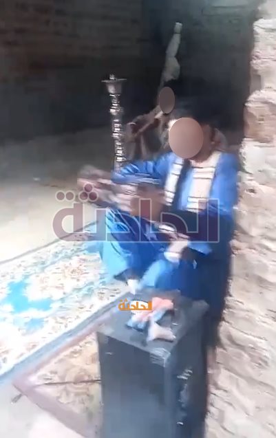 الداخلية تكشف ملابسات فيديو تهديد سيدة بسلاح ناري داخل منزل بقنا