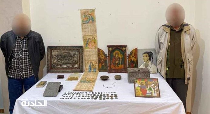 ضبط 106 قطع أثرية بالفيوم