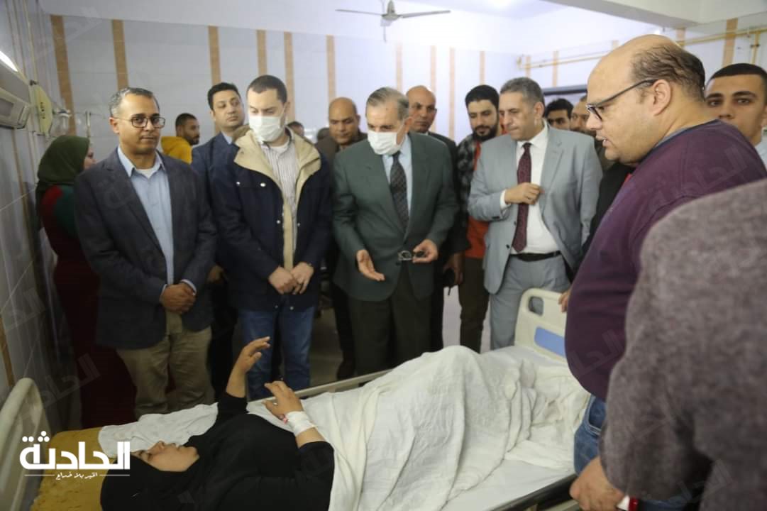 محافظ كفر الشيخ يزور مصابي عقار دسوق