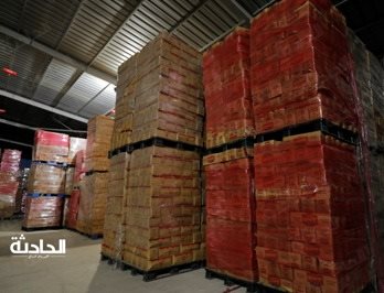 ضبط مخزن بداخله 1000 طن مكرونة مخبأة لرفع سعرها بالشرقية