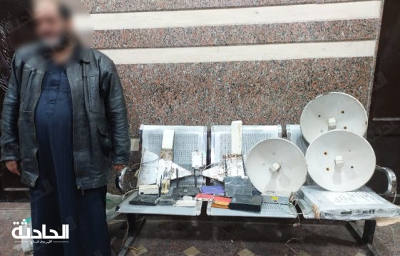 ضبط 3 أشخاص مالكى شبكات بث تلفزيونى للقنوات الفضائية