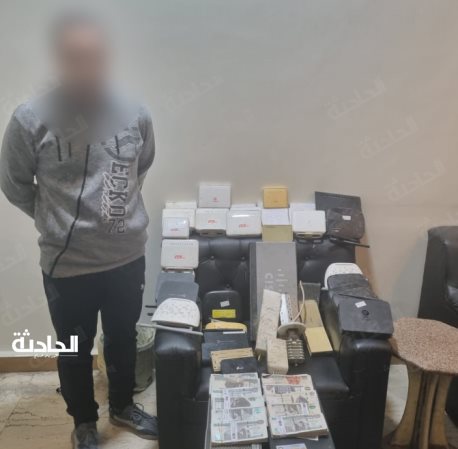 ضبط 3 أشخاص مالكى شبكات بث تلفزيونى للقنوات الفضائية