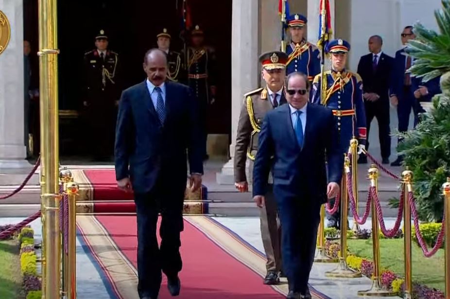 الرئيس السيسي ونظيره الإريتري