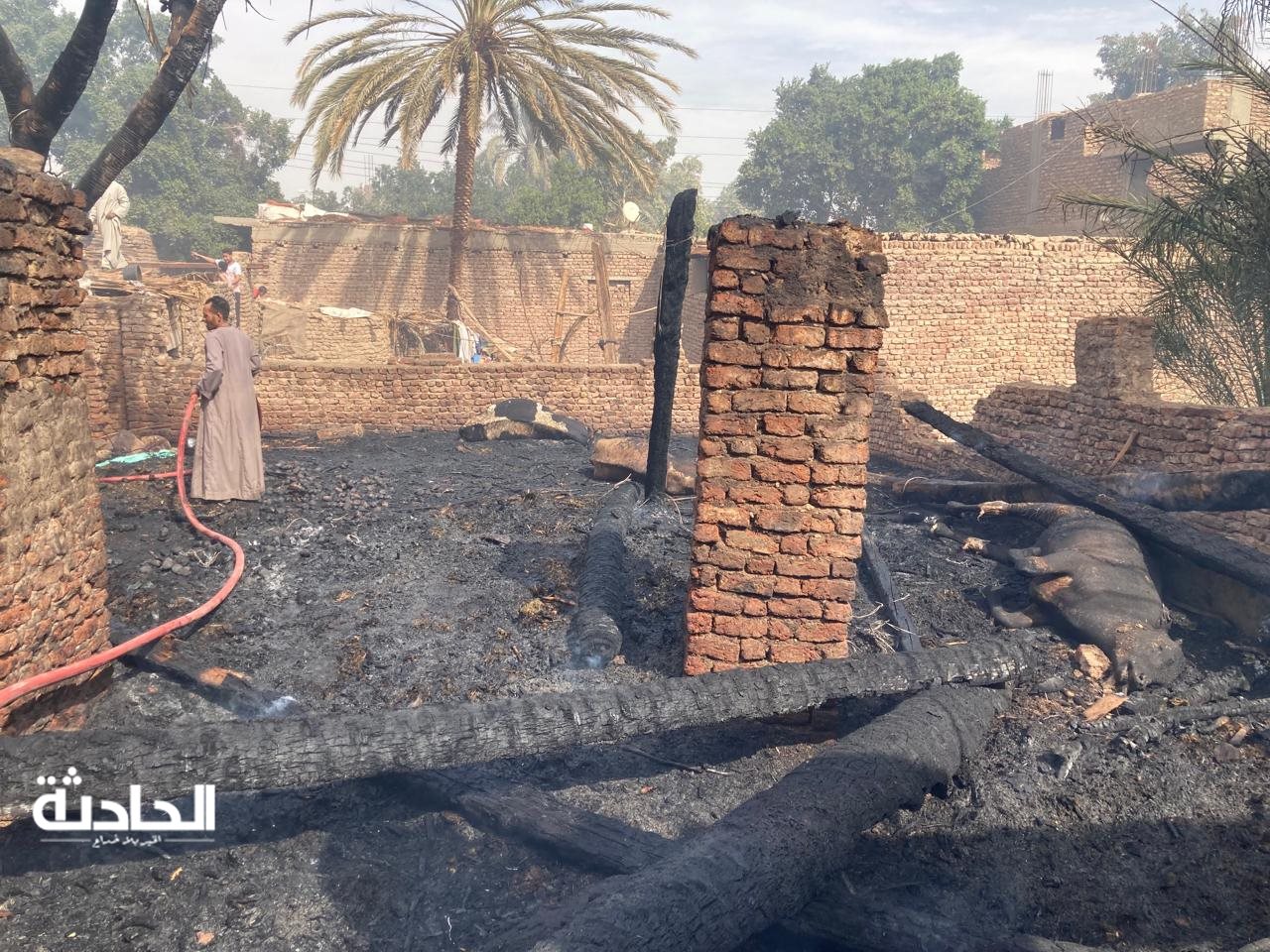 حريق بمزرعة مواشي بأسوان