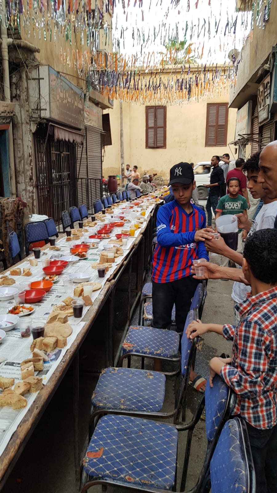 أكبر مائدة إفطار بالأقصر