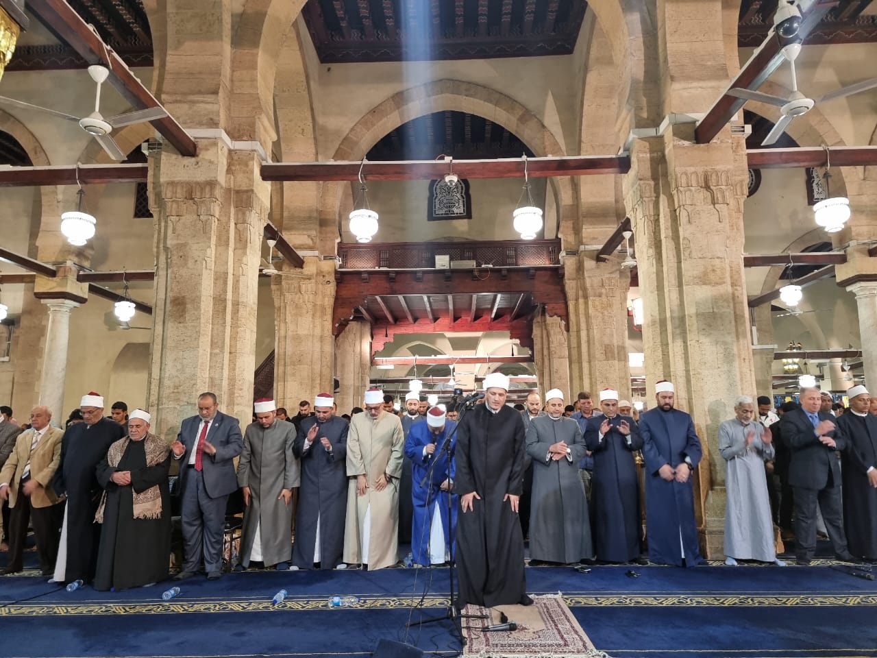 صلاة التراويح بالجامع الأزهر