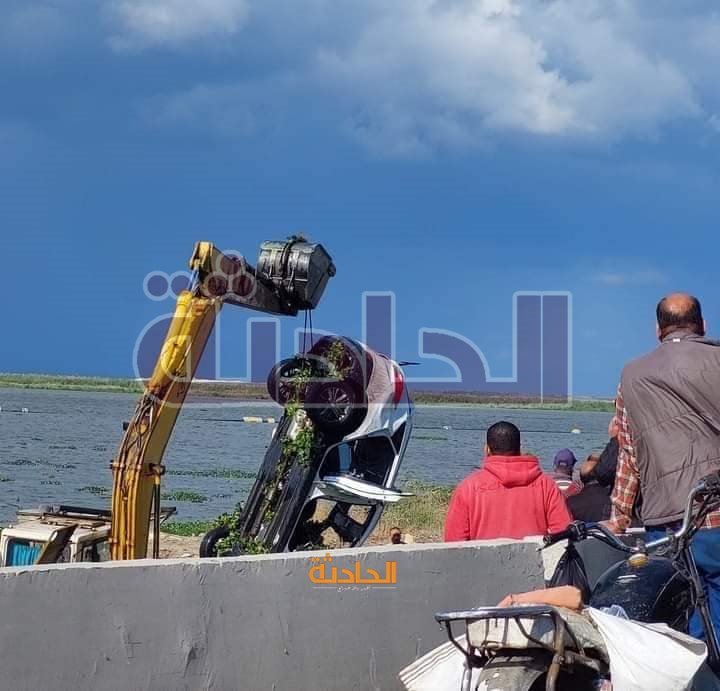 مصرع شخصين في انقلاب سيارة