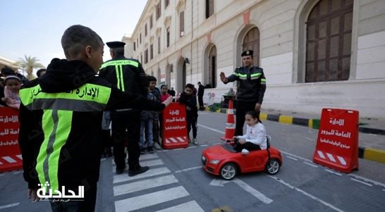 الداخلية تشارك الأطفال الأيتام الاحتفال بيوم اليتيم