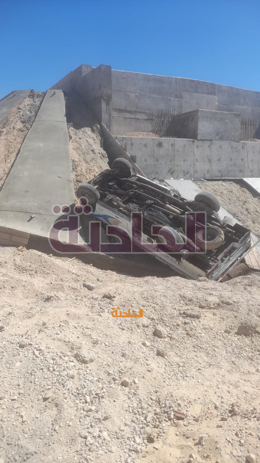 انقلاب سيارة ربع نقل
