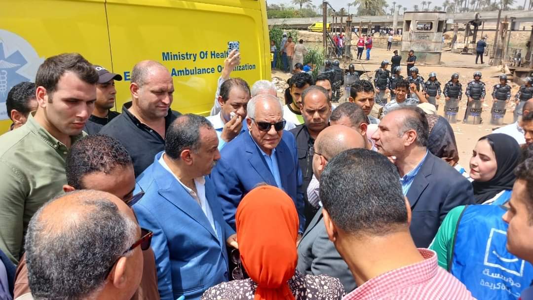 محافظ الجيزة والمنوفية يتفقدان موقع معدية أبو غالب