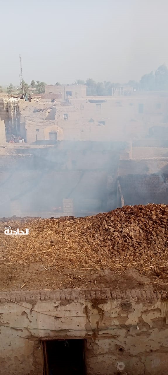 حريق منازل وحظائر بأسيوط