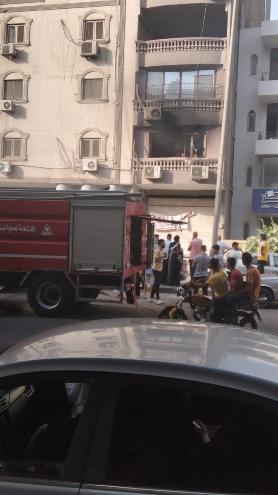 السيطرة على حريق في عقار مكون من 11 طوابق بالمريوطية